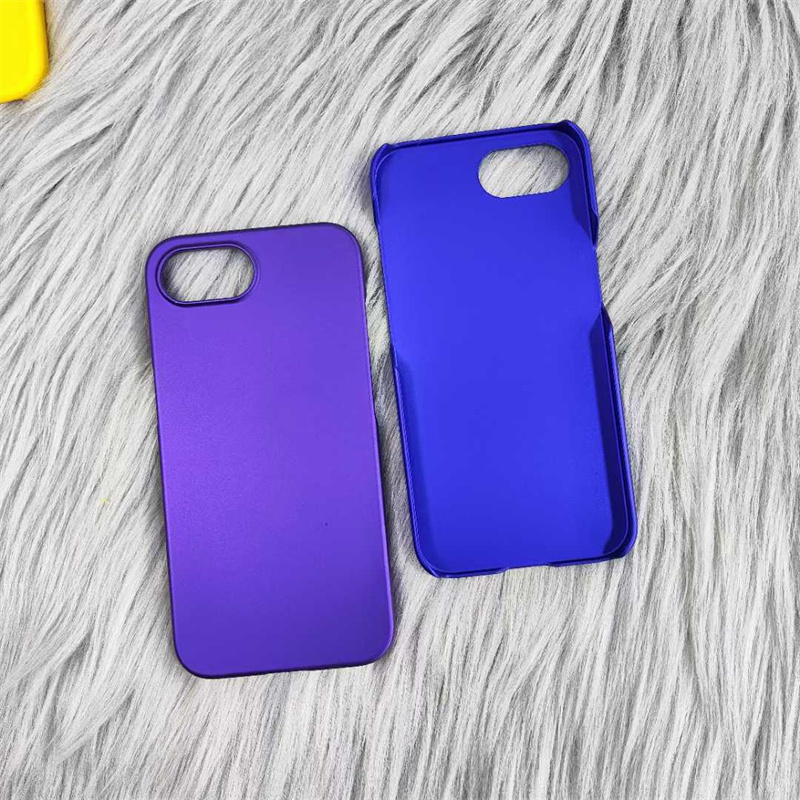 シンプルな超薄型マットハード電話ケース iPhone 16E - Matte Hard Pc Back Case のレビューと価格