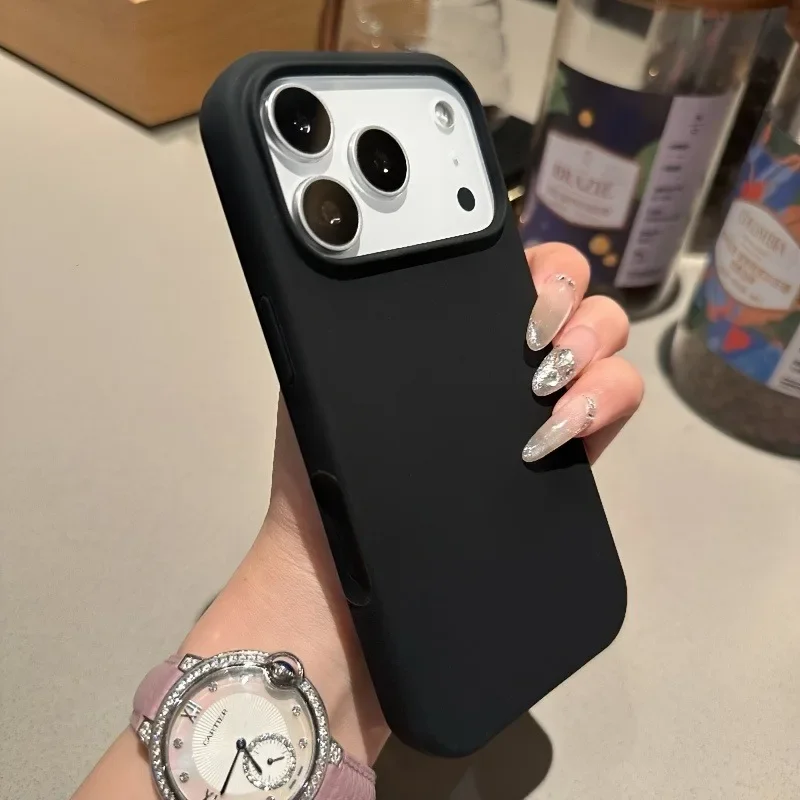 iPhone 18、17、16、15、14、13 Pro M - Liquid Silicone Magnetic Phone Case のレビューと価格